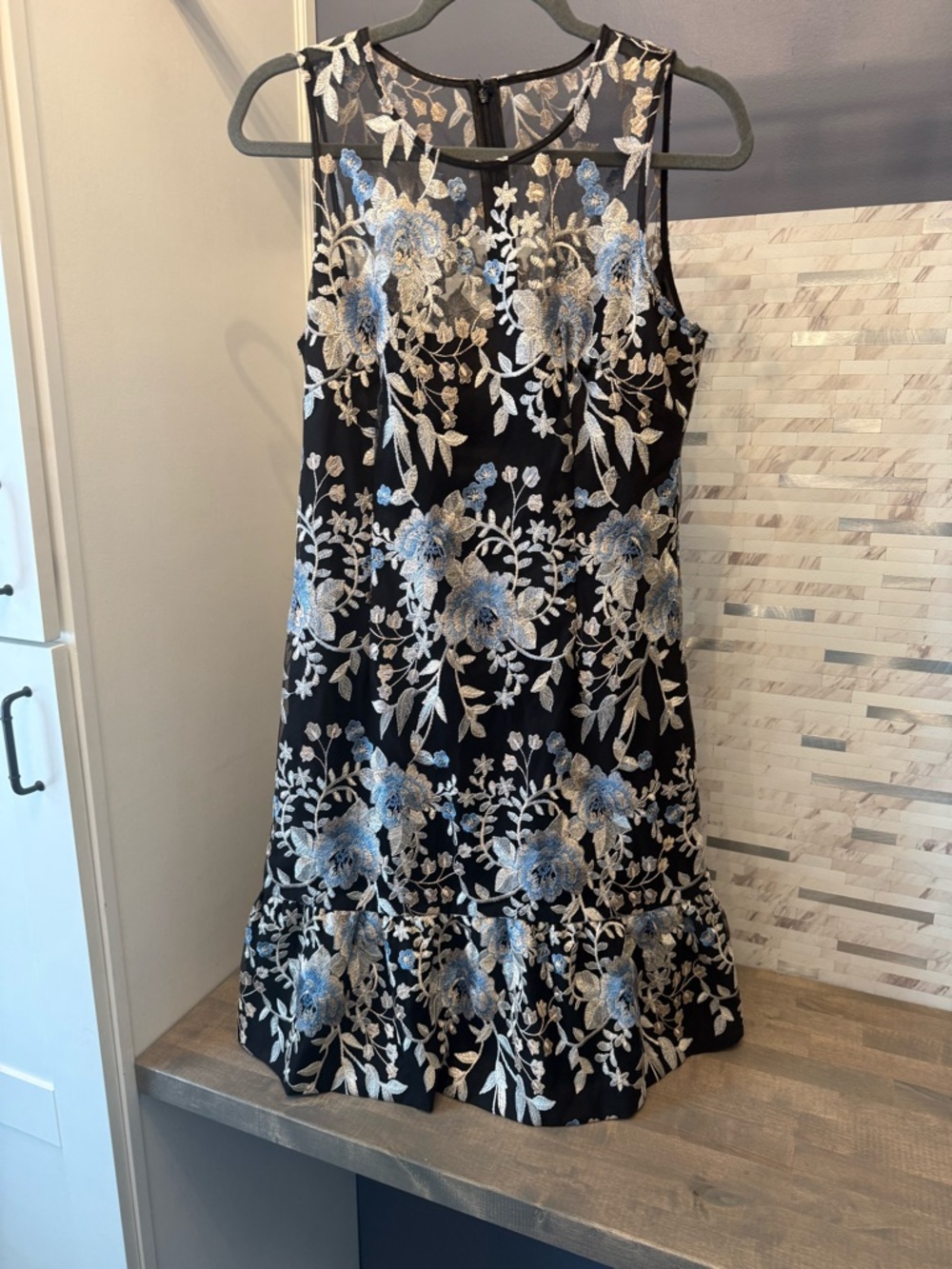 Black Floral Embroidered Sleeveless Dress- WHITE HOUSE BLACK MARKET 10